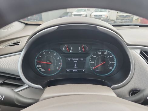 Used 2022 Chevrolet Malibu LT FWD image 24