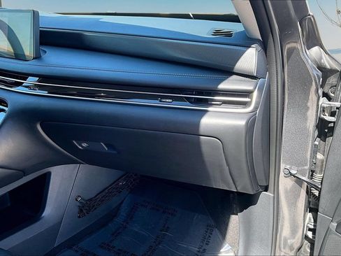 Used 2023 INFINITI QX60 Luxe w/ Vision Package FWD image 17