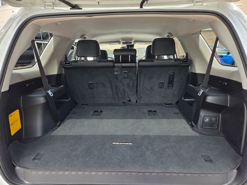 Used 2020 Toyota 4Runner SR5 Premium RWD image 27
