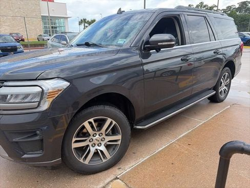 Used 2022 Ford Expedition Max XLT RWD image 5