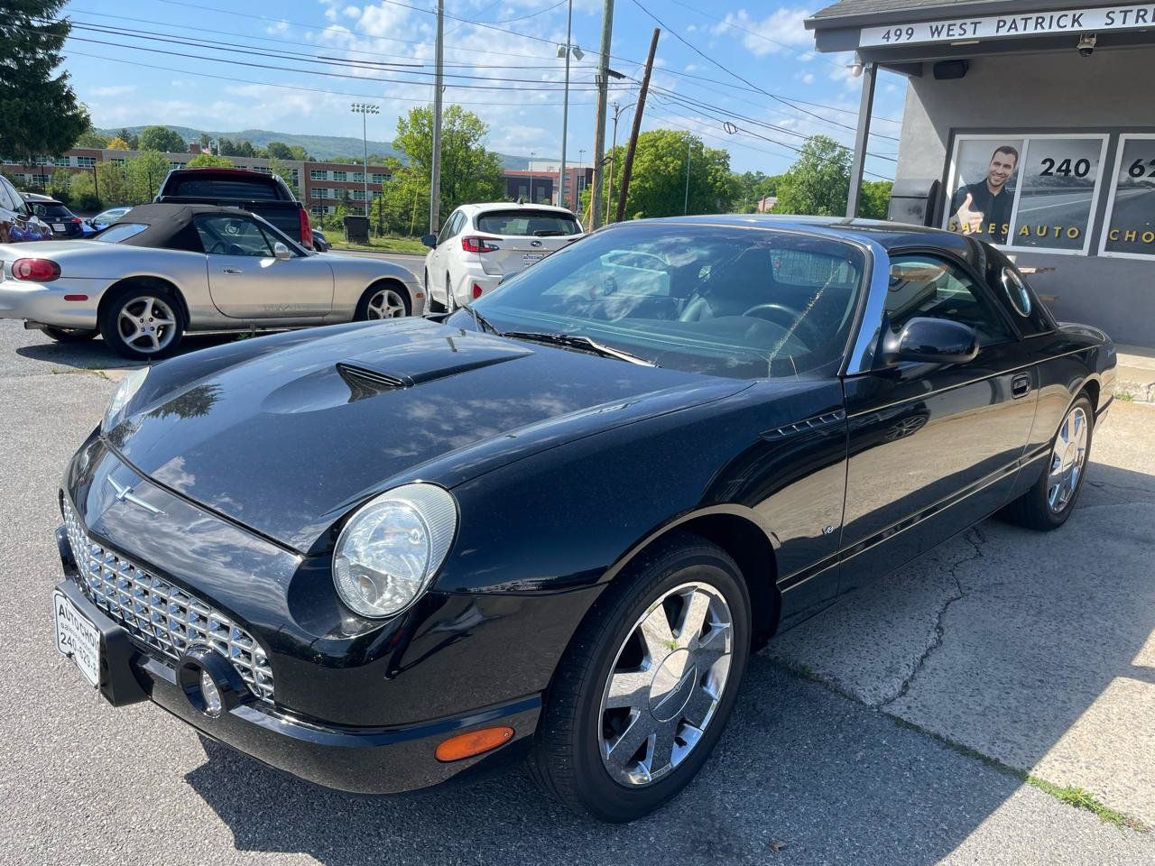 Used 2003 Ford Thunderbird RWD image 5
