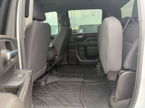 Used 2020 Chevrolet Silverado 2500 Custom w/ Custom Value Package image 10