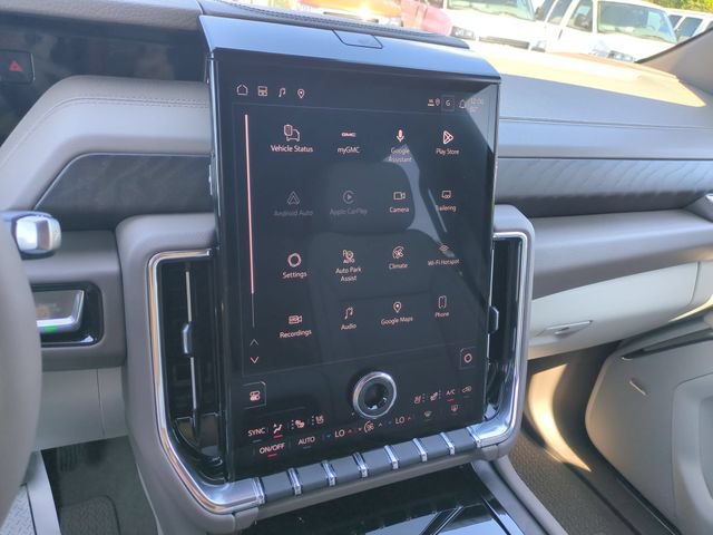 New 2026 GMC Yukon XL Denali w/ Denali Reserve Package AWD/4WD image 19