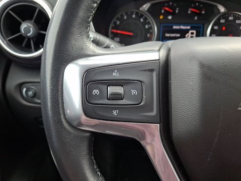 Used 2019 Chevrolet Blazer LT image 21