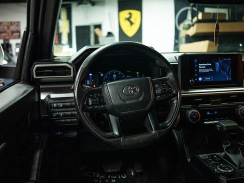 Used 2024 Toyota Tacoma SR5 AWD/4WD image 14