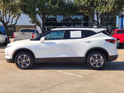 Used 2024 Chevrolet Blazer LT w/ Convenience Package image 4