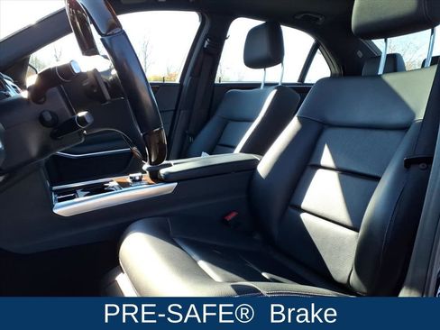 Used 2015 Mercedes-Benz E 350 4MATIC Sedan image 22