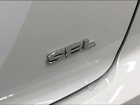 New 2026 Mitsubishi Eclipse Cross SEL AWD/4WD image 9