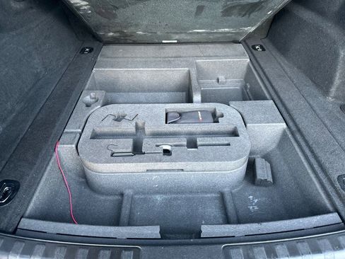 Used 2018 Alfa Romeo Stelvio AWD image 47