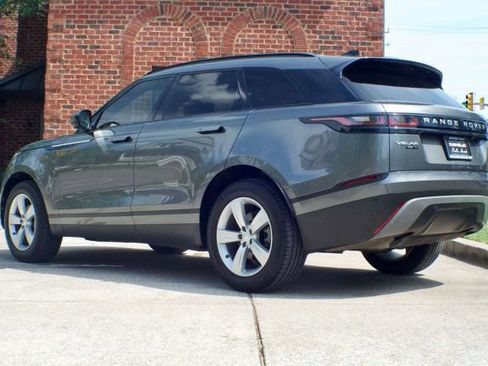 Used 2019 Land Rover Range Rover Velar S image 7