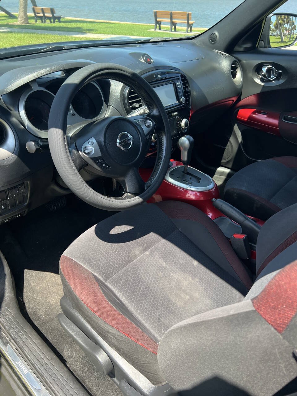Used 2016 Nissan Juke SV w/ Technology Package FWD image 11