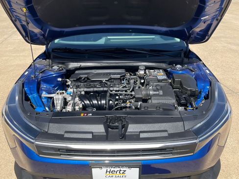 Used 2025 Kia K4 LXS image 35