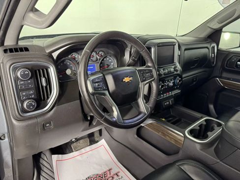 Used 2021 Chevrolet Silverado 1500 LT Trail Boss w/ Bed Protection Package image 10