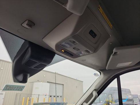 New 2025 Ford Transit 250 148 Medium Roof w/ HVAC Trade Package image 33