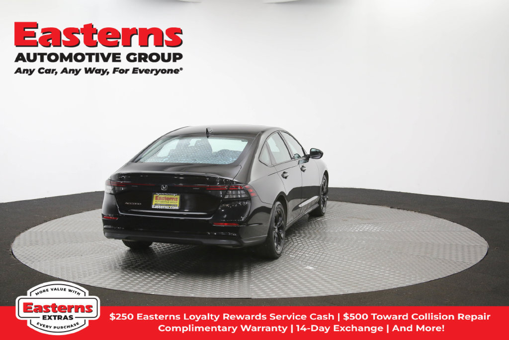 Used 2025 Honda Accord SE image 34