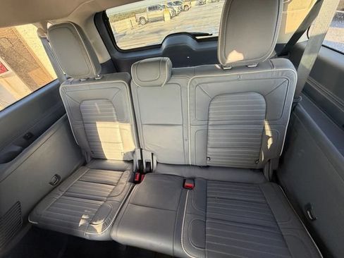 Used 2020 Lincoln Navigator L Black Label w/ Cargo Convenience Package AWD/4WD image 11