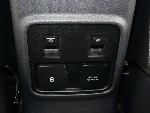 Used 2024 Ford Bronco Outer Banks AWD/4WD image 27