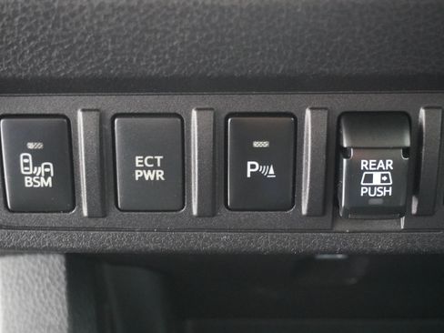 Used 2019 Toyota Tacoma TRD Pro AWD/4WD image 22