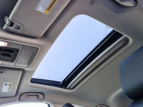 Used 2025 Honda Accord Touring image 28