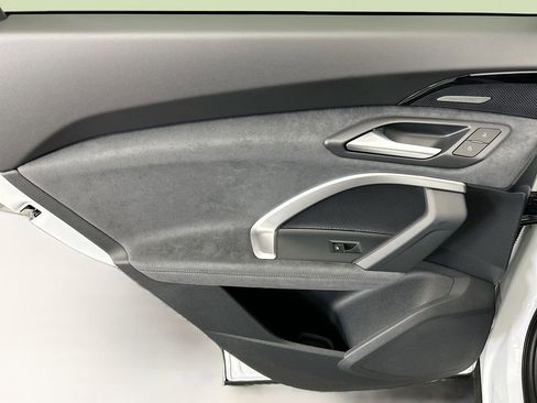 New 2025 Audi SQ5 Premium Plus image 25