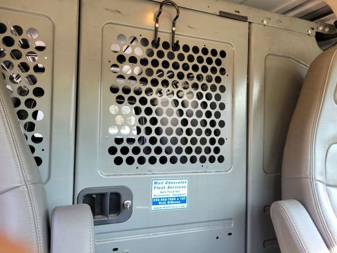 Used 2017 Chevrolet Express 2500 image 19