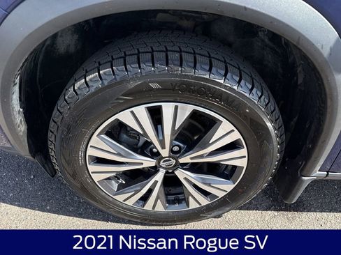 Used 2021 Nissan Rogue SV AWD/4WD image 10