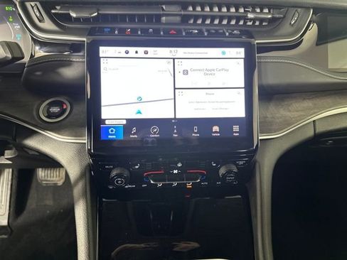 Used 2023 Jeep Grand Cherokee 4WD 4xe image 21