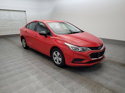 Used 2018 Chevrolet Cruze LS image 13