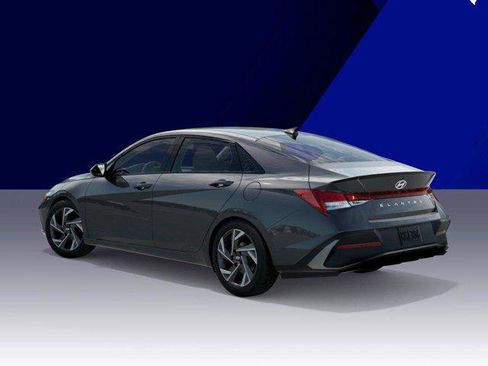 New 2026 Hyundai Elantra SEL Sport Premium image 5
