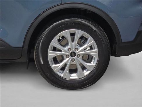 New 2026 Ford Escape Active image 9