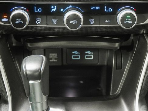 Used 2022 Honda Accord Sport image 29