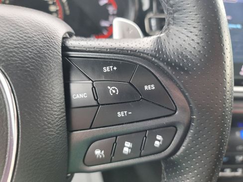 Used 2025 Dodge Durango GT AWD/4WD image 24
