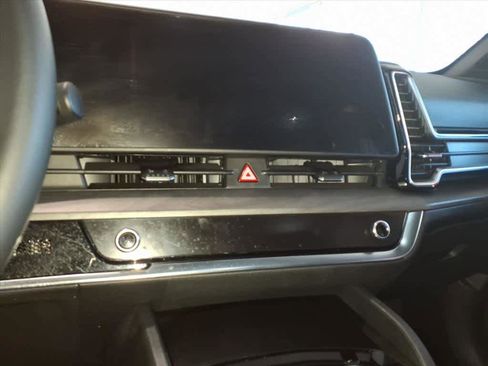 Used 2023 Kia Sportage X-Line image 13