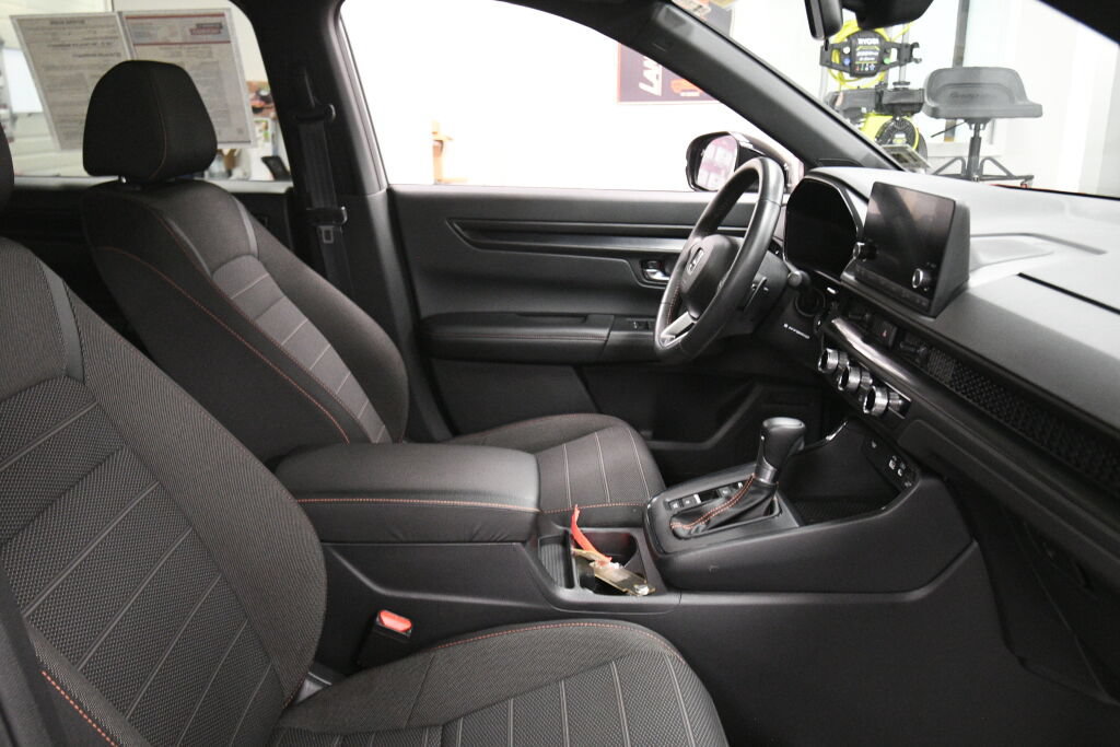 Used 2024 Honda CR-V Sport image 29