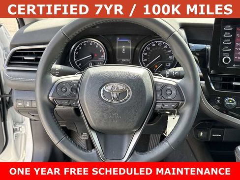 Used 2023 Toyota Camry SE FWD image 18