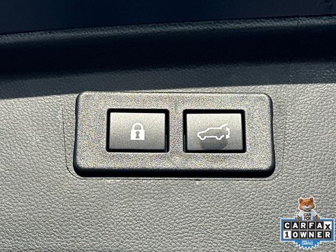 Used 2025 Subaru Outback Touring image 19