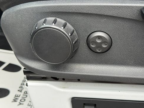 Used 2022 Mercedes-Benz Sprinter 2500 image 14