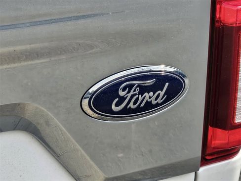 Used 2018 Ford F150 Limited image 17