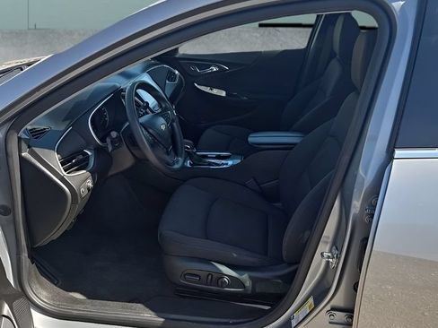 Used 2024 Chevrolet Malibu LT FWD image 12