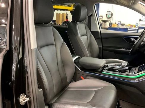 Used 2023 Audi Q7 2.0T Premium Plus w/ Premium Plus Package image 7