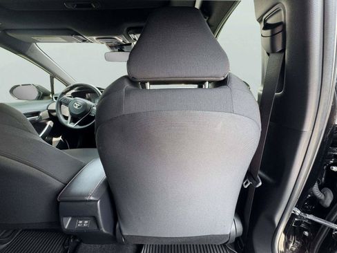 Used 2023 Toyota Corolla SE w/ SE Premium Package FWD image 51