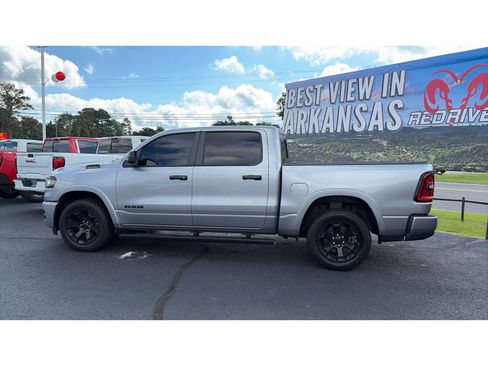 Used 2025 RAM 1500 Big Horn AWD/4WD image 10