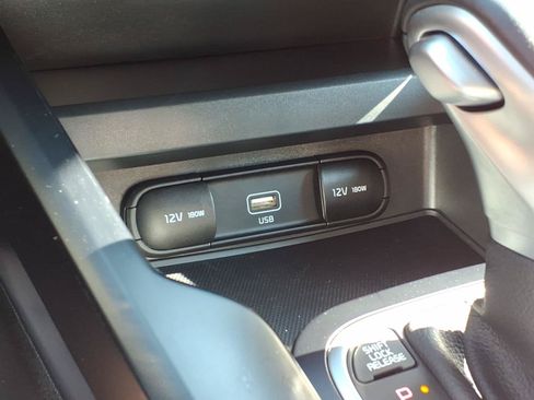 Used 2020 Kia Soul X-Line FWD image 21