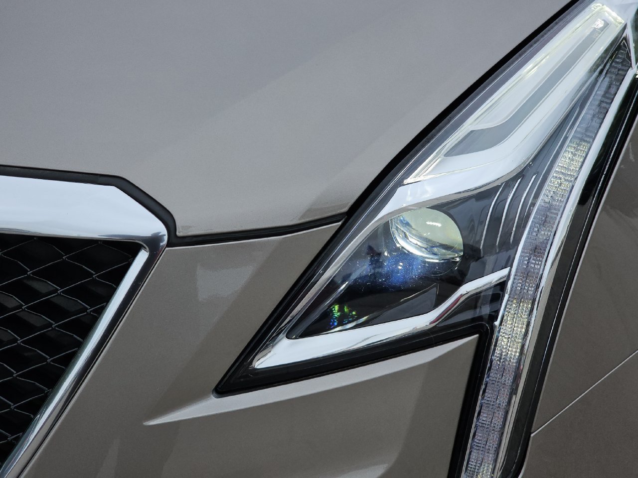 Used 2023 Cadillac XT5 Sportv AWD/4WD image 35