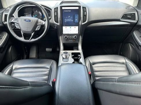 Used 2024 Ford Edge SEL AWD/4WD image 11