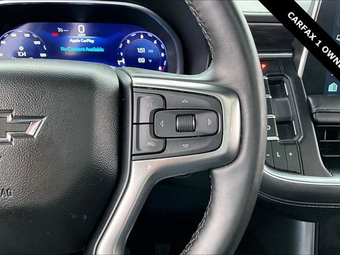Used 2024 Chevrolet Suburban Z71 w/ Luxury Package image 12
