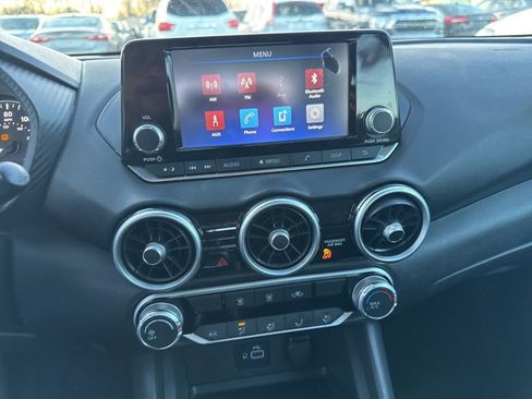 Used 2020 Nissan Sentra S image 8