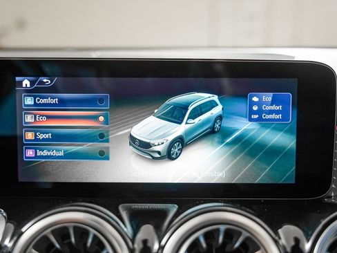 Certified 2024 Mercedes-Benz EQB 250+ w/ Driver Assistance Package image 20