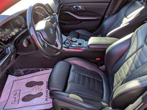 Used 2019 BMW 330i xDrive Sedan w/ Convenience Package image 8