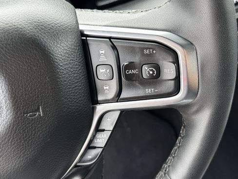 Used 2025 RAM 1500 Laramie w/ Sport Appearance Package AWD/4WD image 24